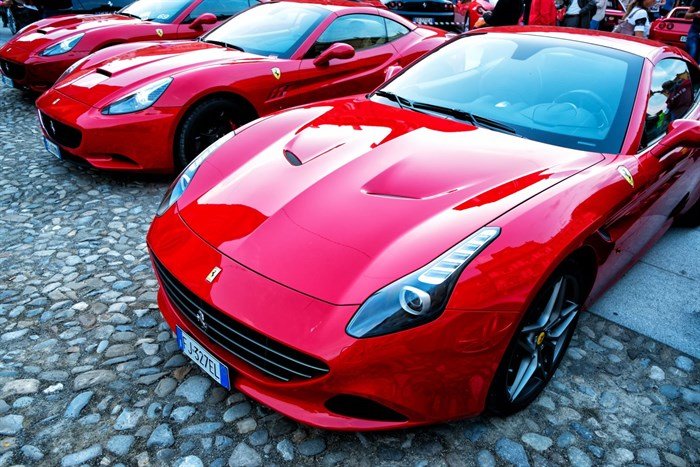 Warum Ferrari sich für DENSO Hybrid-Wischerblätter entscheidet